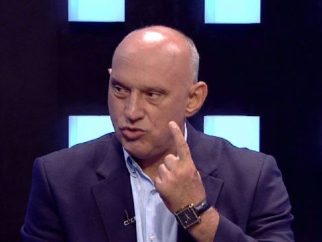 Prunea critică evoluția FCSB: „Aroganța, vată în urechi” Fostul mare portar al României, Florin Prunea, a criticat dur evoluția echipei FCSB, după recentele rezultate mai puțin convingătoare