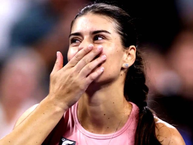 Sorana Cîrstea, victorie la Indian Wells și acces în turul 3 Tenismena română Sorana Cîrstea a obținut o victorie importantă la turneul de la Indian Wells, calificându-se în turul 3