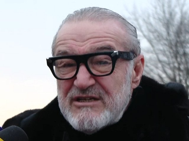 Iancu ironizează Becali cu AI: „Asta mai puteți!”
Iancu, jignitor la adresa lui Becali, folosind AI.
Marian Iancu, după folosirea AI: ironii pentru Becali.