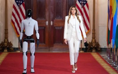 Partenera lui Nicușor Dan, martoră la o premieră în SUA: Melania Trump a pășit pe covorul roșu alături de un robot umanoid
