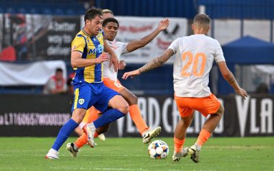 Petrolul, umilită de ultima clasată: Metaloglobus livrează un nou șoc!