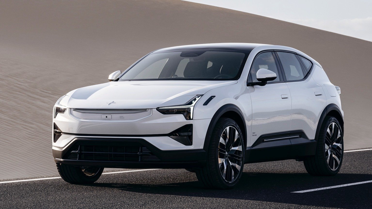 Plug-in hybridurile, criticate pentru complexitate și performanțe sub așteptări Constructorii auto încep să își reconsidere poziția față de mașinile plug-in hybrid (PHEV), considerând că acestea nu mai reprezintă neapărat soluția optimă pentru tranziția către electrificare