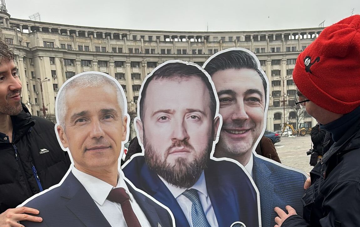 Proteste anunțate în fața Palatului Cotroceni, vineri seară, față de propunerile pentru șefia Parchetelor Organizații civice au anunțat un protest pentru vineri, începând cu ora 18:30, în fața Palatului Cotroceni