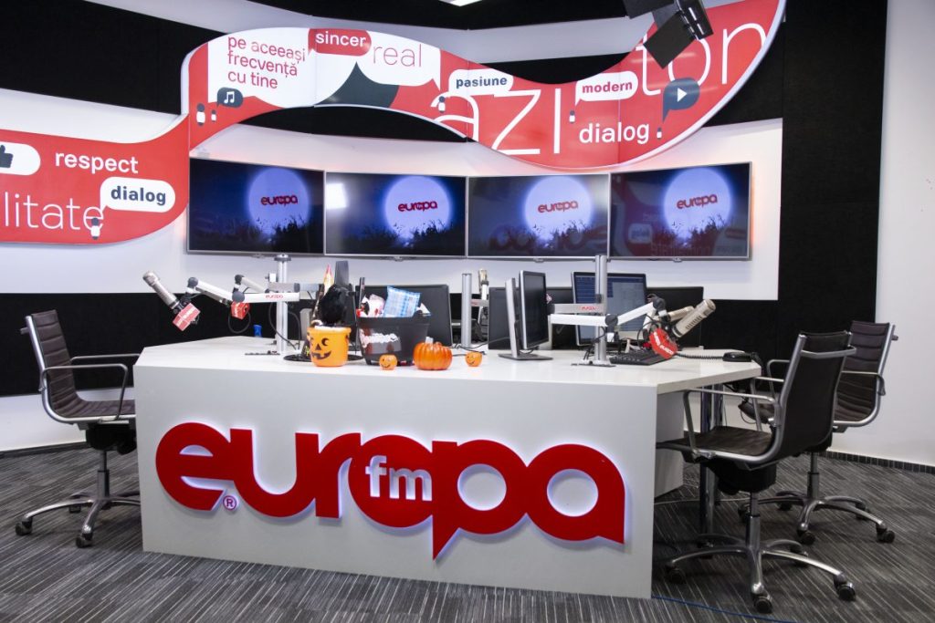 Radio Academy, un nou proiect educațional inițiat de Europa FM și Virgin Radio, își propune să ofere studenților interesați de jurnalism și radio o platformă de mentorat și instruire practică