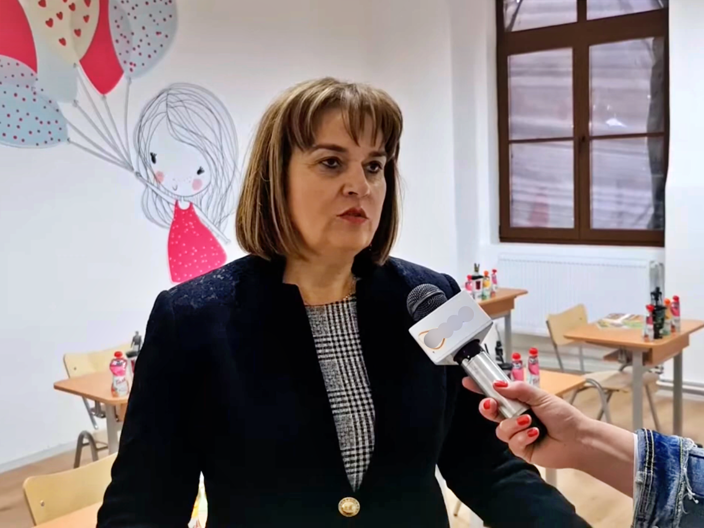 Ramona Lile, reinstalată rector la Universitatea „Aurel Vlaicu” din Arad, în ciuda unui dosar penal Ministerul Educației a emis un ordin prin care Ramona Lile este repusă în funcția de rector al Universității „Aurel Vlaicu” din Arad