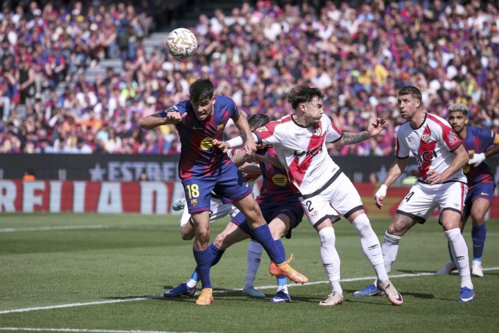 Vallecano 1-0 » Andrei Rațiu, solid pe Camp Nou
