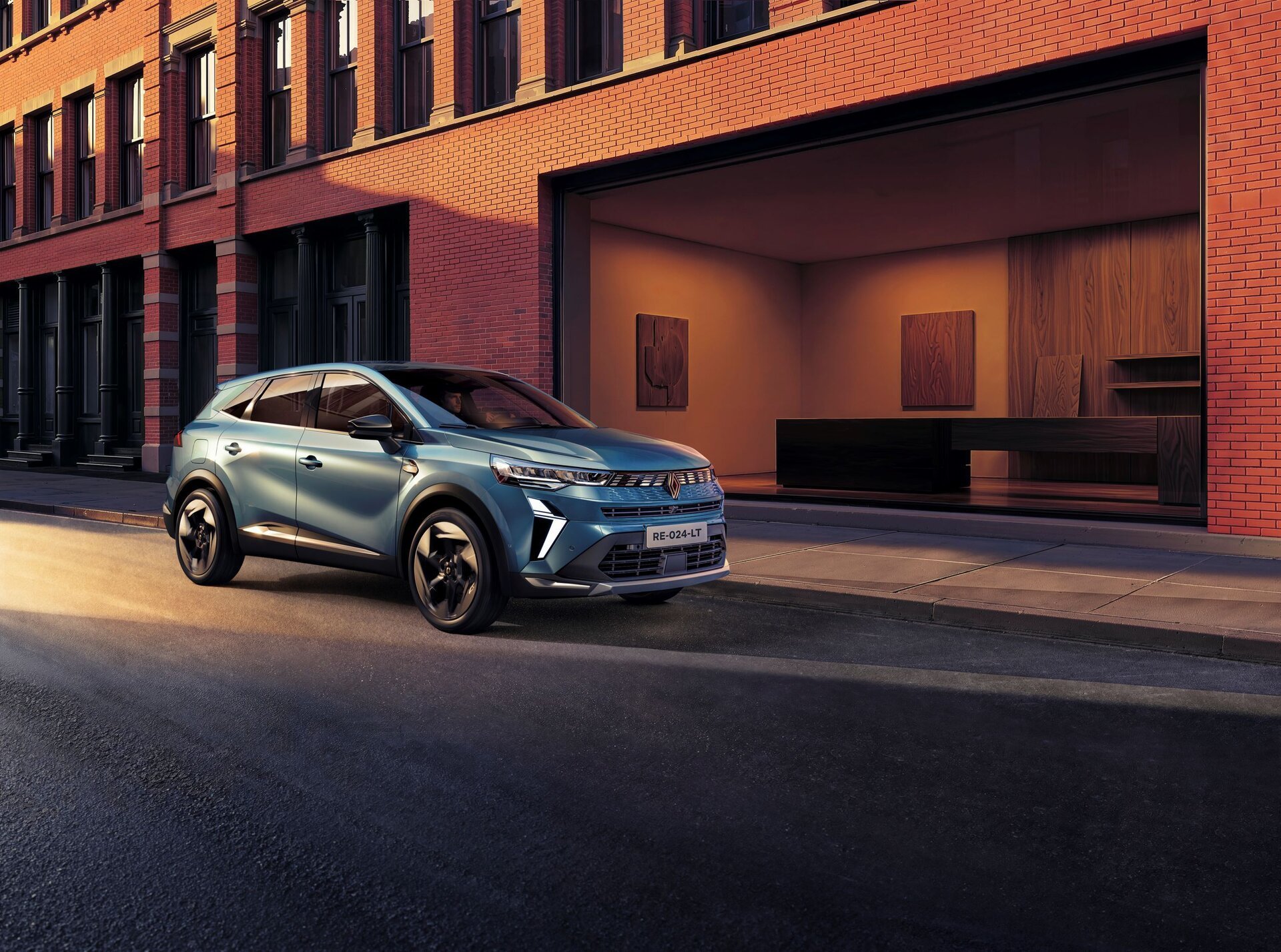Renault Symbioz vine în România și cu motorizare GPL Renault adaugă o nouă opțiune de motorizare pentru modelul Symbioz, punând la dispoziția clienților din România versiunea bi-carburant Eco-G 120 (benzină/GPL), potrivit informațiilor transmise de TechRider.ro