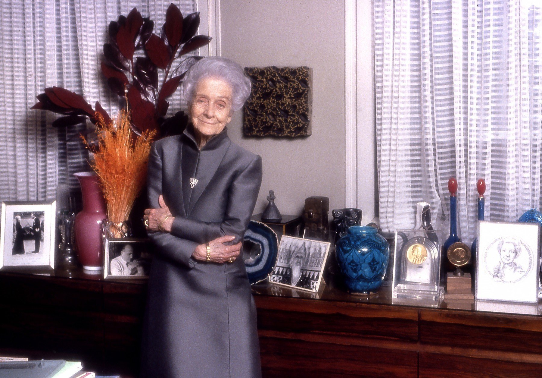 Exclusă din universitate, laureată Nobel: Povestea Ritei Levi-Montalcini În 1938, regimul fascist al lui Benito Mussolini a introdus legile rasiale în Italia, interzicând evreilor accesul la universități și instituții publice