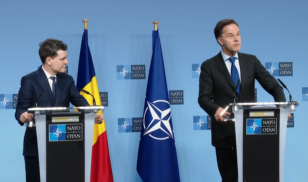 Rutte: România, aliat strategic pentru NATO, cu rol important la Marea Neagră Secretarul general al NATO, Mark Rutte, a lăudat joi, la Bruxelles, rolul strategic al României în cadrul Alianței Nord-Atlantice, subliniind contribuția țării noastre ca aliat statornic timp de două decenii