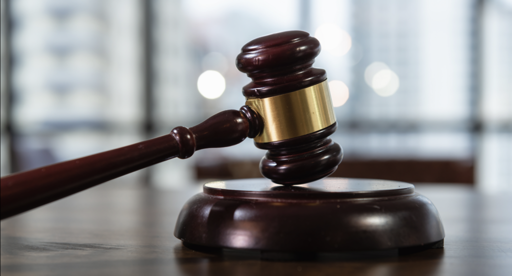 USR propune un pachet legislativ pentru „dezoligarhizarea” justiției Uniunea Salvați România (USR) a anunțat, marți, depunerea unui set de 12 proiecte legislative menite să reformeze sistemul judiciar
