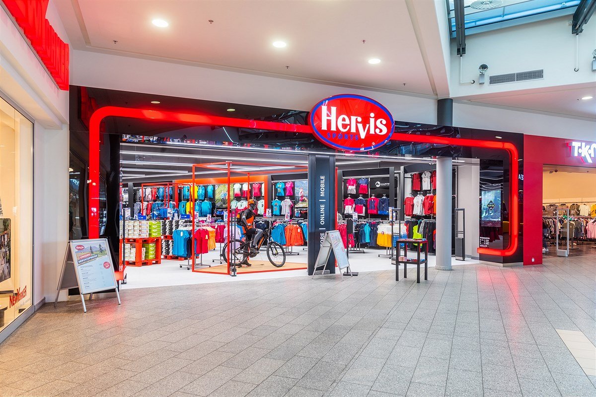 Hervis România se închide: Magazinele trec sub brandul Sports Direct Retailerul de echipamente sportive Hervis își va închide definitiv magazinele din România până la data de 31 martie 2026