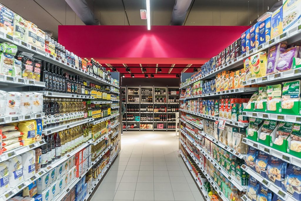 Reduceri masive pentru Paște la un lanț de magazine din România Magazinele Aurora Multimarket din România oferă reduceri de până la 70% la o gamă largă de produse, în apropierea sărbătorilor pascale