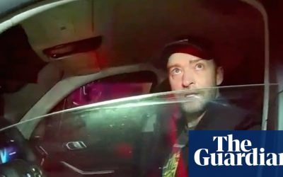 Timberlake, reținut pentru conducere sub influența alcoolului: Poliția a dat publicității imaginile