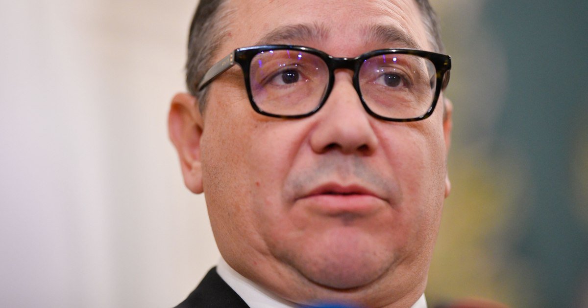 Război total între Oana Țoiu și Victor Ponta: „A dat-o jos din avion pe fiica mea!” vs. „Nu facem ierarhii între copii”