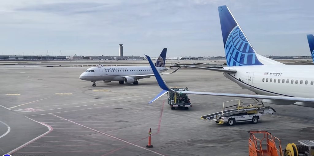 Scumpiri la orizont pentru biletele de avion: United Airlines avertizează pasagerii Compania aeriană United Airlines a anunțat posibile majorări de prețuri pentru biletele de avion, precum și o reducere a capacității de transport