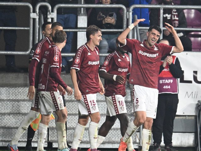 Duel de foc în Gruia: CFR Cluj – Rapid, meci crucial în lupta pentru titlu Vineri seară, de la ora 21:45, iubitorii fotbalului din România au parte de un duel de gală
