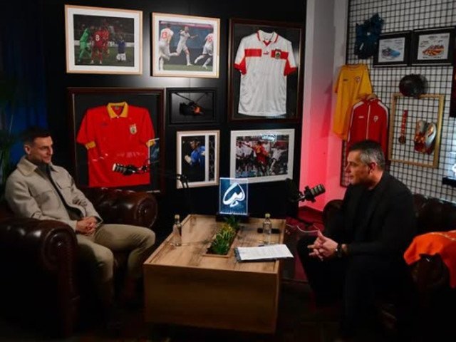 Fost fotbalist din SuperLiga, evadat din Iranul în război: „N-am mâncat și n-am băut nimic trei zile” Un fost jucător de fotbal din campionatul intern al României a reușit să fugă din Iran, țară aflată în plin conflict