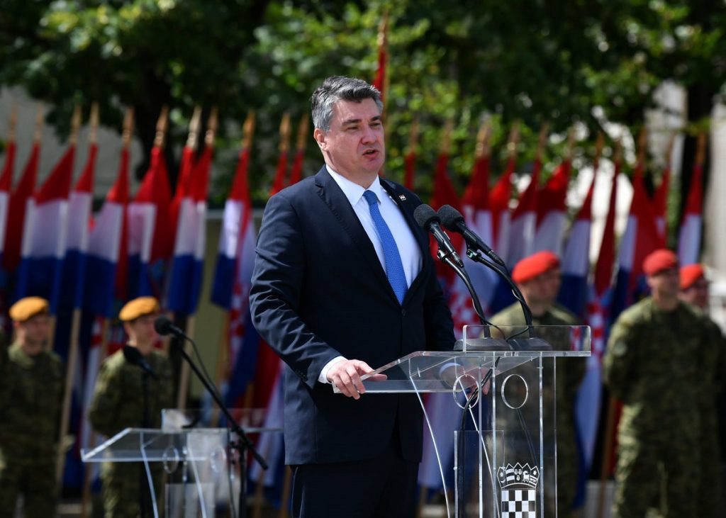 Croația pune în așteptare summitul anual al Balcanilor de Vest, pe fondul tensiunilor cu Serbia Președintele Croației, Zoran Milanovic, a decis să anuleze summitul anual al Balcanilor de Vest, programat pentru luna mai