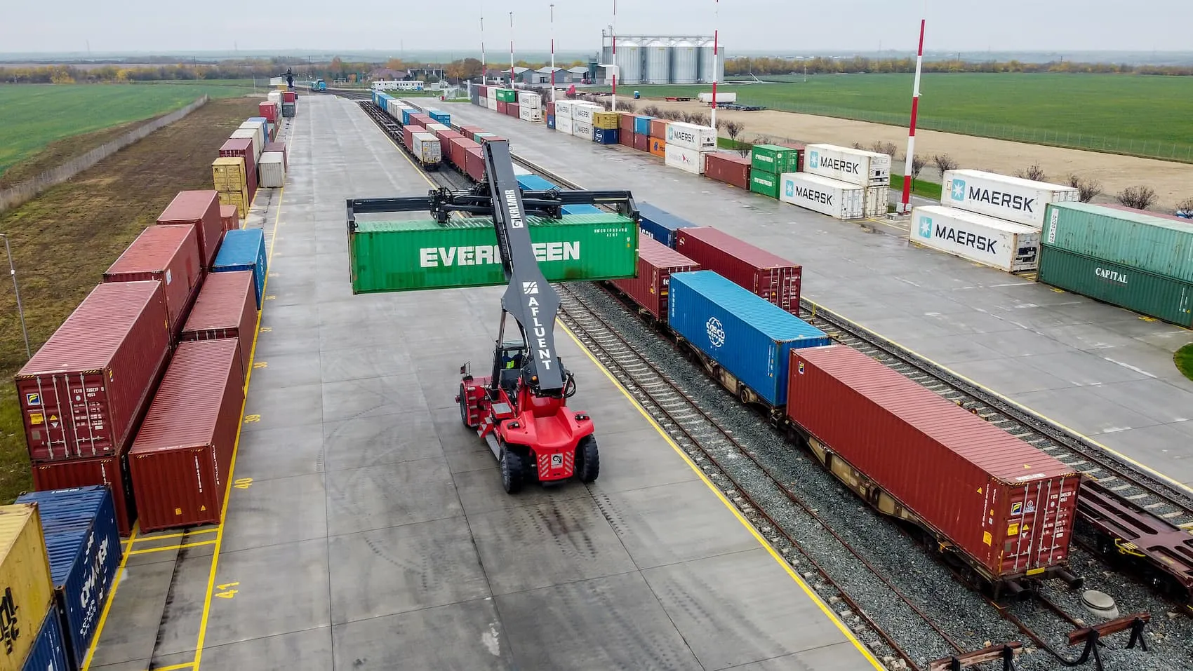 Metrans își extinde rețeaua intermodală în România: Aradul devine un hub strategic Compania Metrans, un important operator de transport intermodal, accelerează extinderea rețelei sale în Europa de Sud-Est