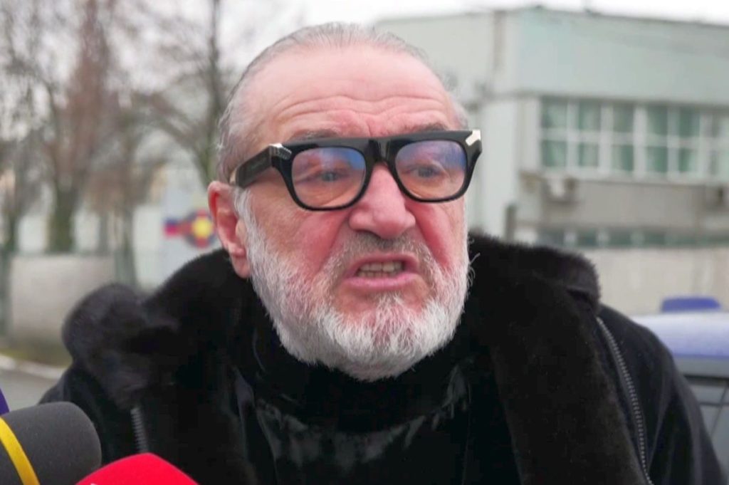 Becali, furios după Farul – CFR Cluj: FCSB amenință cu neprezentarea la meciuri București, 1 martie 2026 – Gigi Becali, patronul FCSB, a explodat după înfrângerea Farului Constanța în fața celor de la CFR Cluj, scor 1-2, un rezultat care a complicat serios situația echipei sale în lupta pentru play-off-ul Superligii