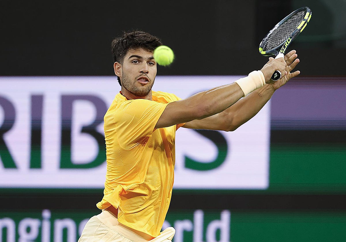 Alcaraz, la un pas de finala la Indian Wells: Duel de foc cu Medvedev Carlos Alcaraz este pregătit să joace în semifinala turneului Masters 1000 de la Indian Wells, după ce a trecut cu bine de adversari dificili și se simte excelent din punct de vedere fizic