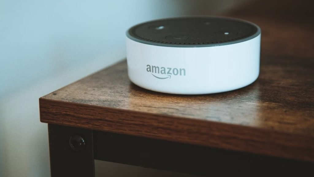 Alexa, asistentul vocal de la Amazon, primește un nou mod „obraznic” numit „Sassy”, care promite sarcasm și „încurajări” din partea dispozitivului