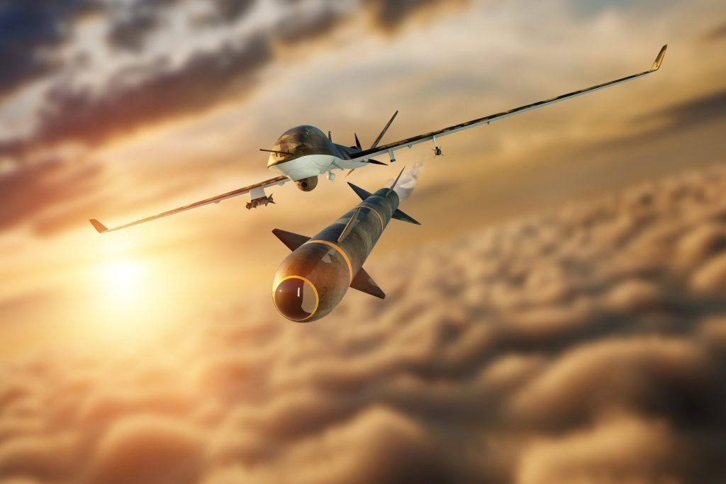 Europenii, avertizați: Suntem vulnerabili în fața atacurilor cu drone la scară largă Europa nu este suficient de pregătită pentru a face față unui val de atacuri cu drone similar cu cele care au loc în Ucraina, avertizează generalul-locotenent în retragere Ben Hodges, fost comandant al Armatei SUA în Europa
