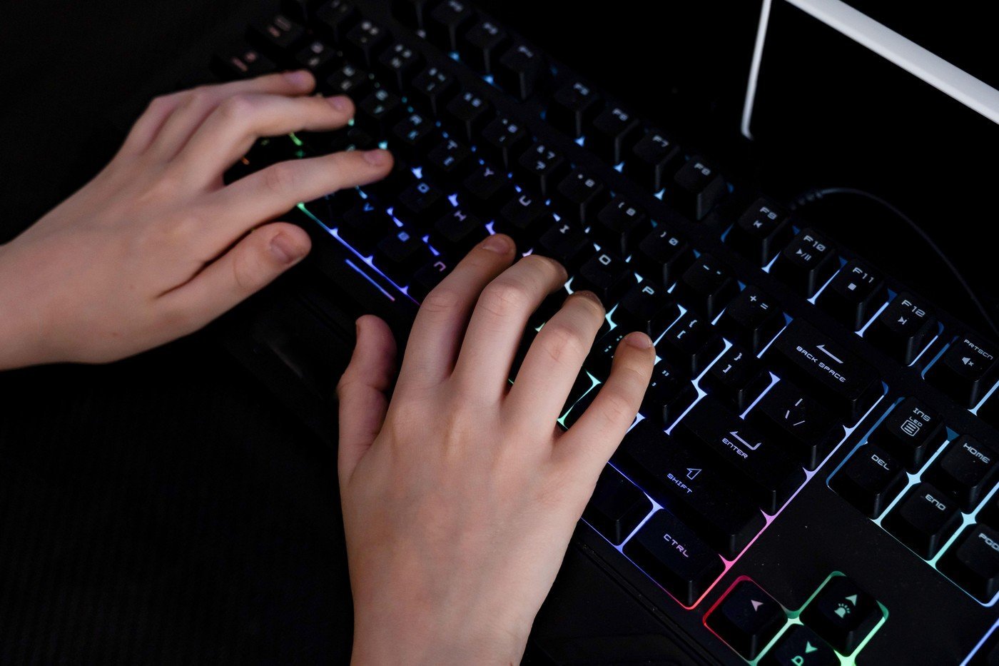 Creatorul „Garry’s Mod” avertizează asupra dependenței de inteligența artificială în dezvoltarea de jocuri video Garry Newman, creatorul jocului „Garry’s Mod”, a exprimat îngrijorări cu privire la utilizarea excesivă a inteligenței artificiale (AI) în dezvoltarea de jocuri video