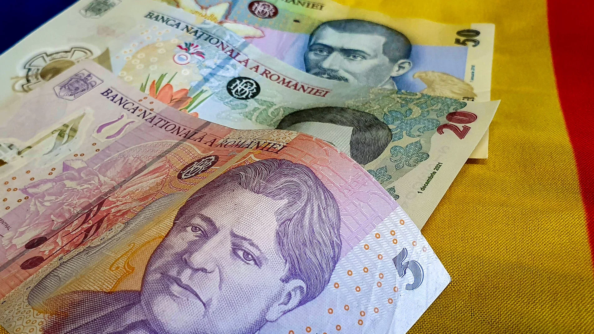 Taxe pentru reînnoirea actelor pierdute: Ghidul cetățeanului prin labirintul birocratic Pierderea actelor de identitate sau, mai grav, furtul acestora, reprezintă o experiență stresantă pentru orice cetățean