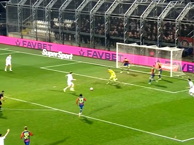 Calificare dramatică în semifinalele competiției O partidă de fotbal cu un suspans incredibil a decis una dintre semifinalistele unei competiții majore, în 2026