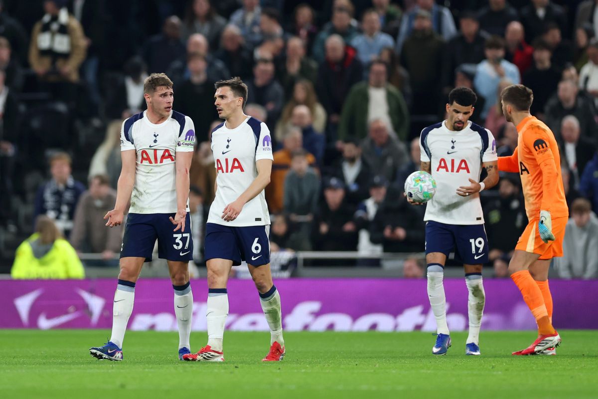Tottenham, învinsă pe teren propriu de Crystal Palace; Drăgușin, absent din cauza protocolului medical Tottenham a suferit o înfrângere usturătoare pe teren propriu în fața celor de la Crystal Palace, scor 1-3, în etapa a 29-a din Premier League