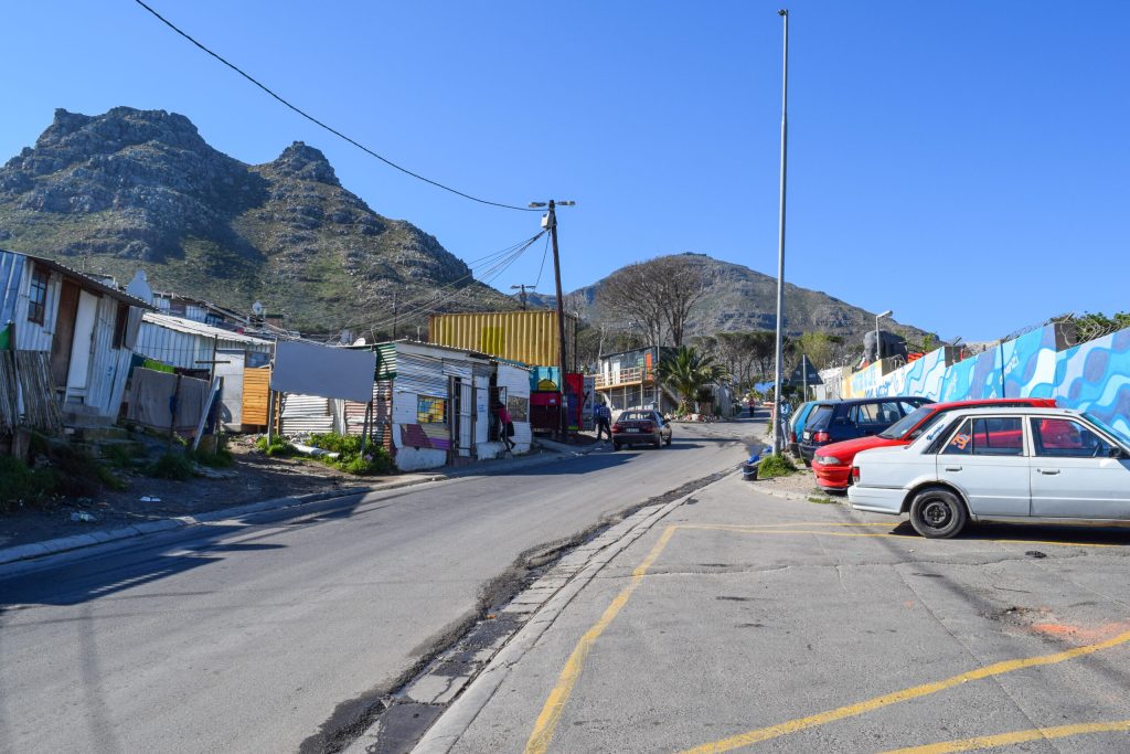 Destinații turistice pe care ar trebui să le eviți: de la cartierele controlate de bande din America Latină, la zonele măcinate de sărăcie din Statele Unite Petare, Nyanga, Tepito, Scampia sau Skid Row