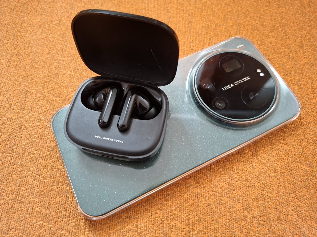 Cele mai bune căști wireless pentru bugetul tău în 2026 Piața căștilor wireless evoluează constant, iar în 2026, accesoriile audio de gamă medie oferă un echilibru atractiv între preț și performanță