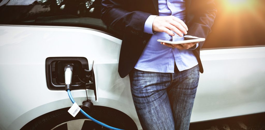 Studiu: Hyundai și Kia, lideri detașați în rezistența bateriilor electrice Un studiu recent arată că bateriile mașinilor electrice își păstrează o capacitate impresionantă după ani de utilizare, Hyundai și Kia conducând detașat în topul rezistenței