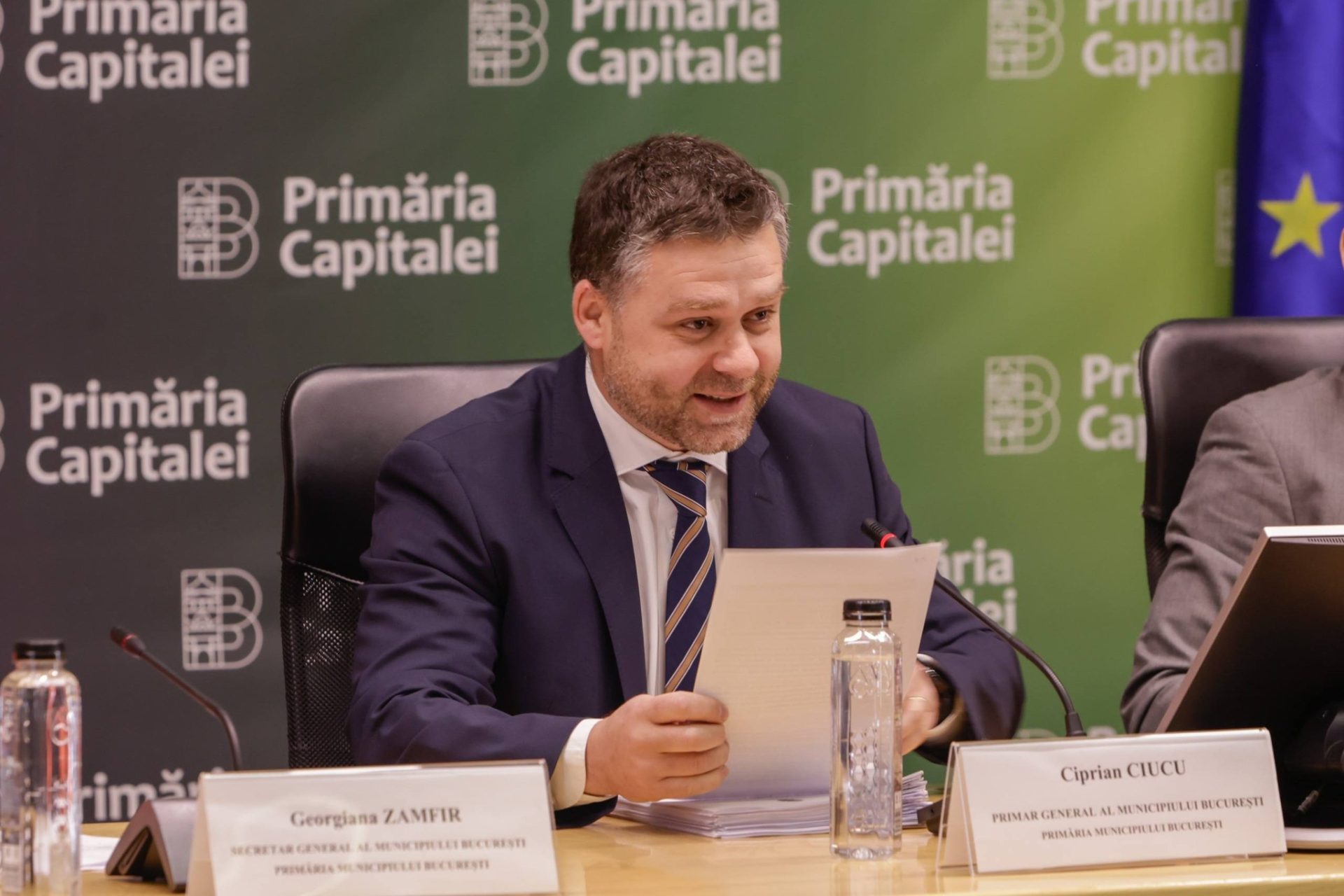 Primăria Capitalei va decide alocarea banilor către sectoare, după 20 de ani Consiliul General al Municipiului București (CGMB), având o majoritate fragilă, va stabili în acest an modul în care vor fi împărțiți banii între Primăria Capitalei și sectoare