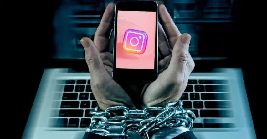 Android vine cu o soluție nativă pentru a limita timpul petrecut pe aplicații, fără a le dezinstala Mulți utilizatori de smartphone-uri realizează că petrec prea mult timp pe aplicații abia după ce observă o creștere semnificativă a utilizării