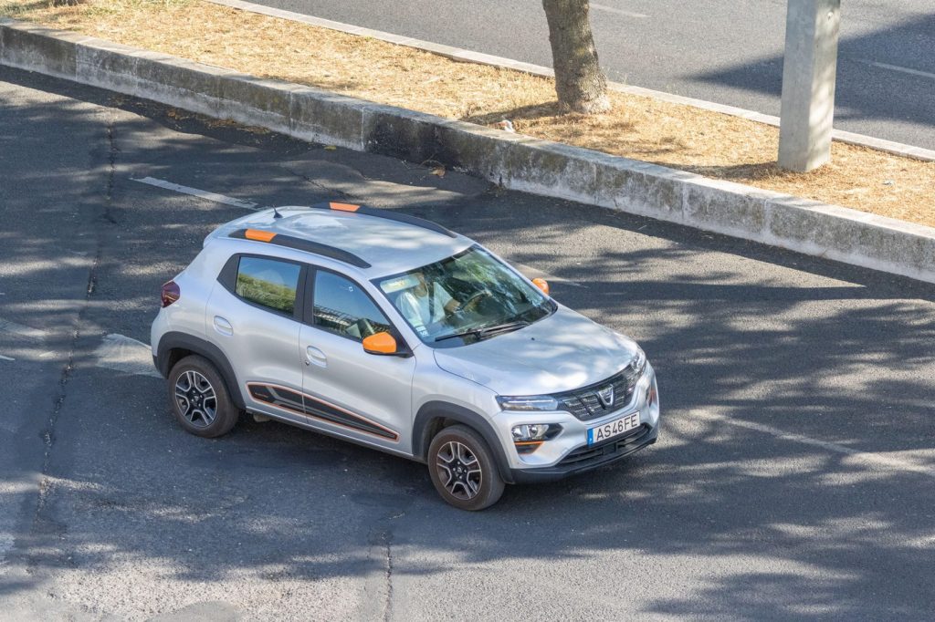 Dacia Spring, de la „low-cost” la concurent serios în segmentul electric Dacia Spring se transformă, evoluția modelului electric marcând o schimbare semnificativă în percepția publicului