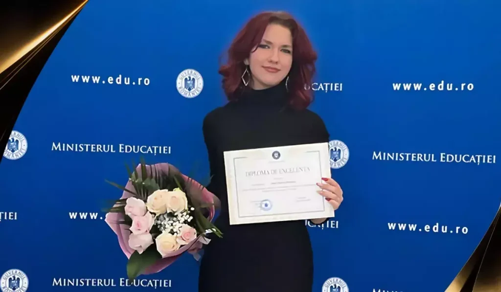 Denissa Labunț, o tânără cu rezultate remarcabile la olimpiadele internaționale de chimie și fizică, a fost admisă la programul de Relații Internaționale al prestigioasei Tufts University din Statele Unite