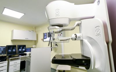 Lista de așteptare pentru mamografii la Spitalul Județean Arad, prelungită până în iunie Pacientele care doresc să efectueze o mamografie la Spitalul Clinic Județean de Urgență (SCJU) Arad trebuie să aștepte până în luna iunie pentru a beneficia de acest serviciu medical, conform informațiilor recente