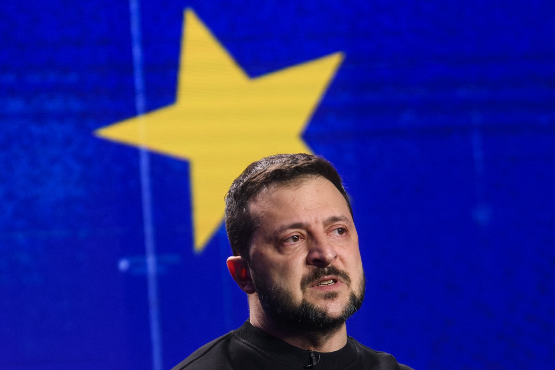 Ucraina se apropie de deschiderea negocierilor de aderare la Uniunea Europeană, președintele Volodimir Zelenski anunțând finalizarea iminentă a pregătirilor tehnice