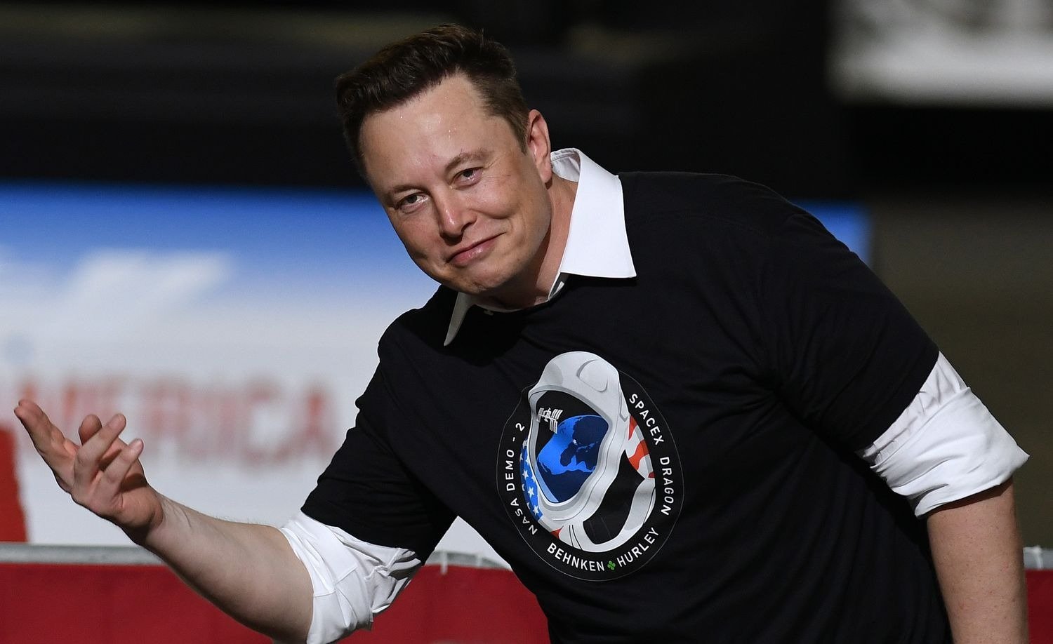 Elon Musk zguduie din nou lumea: un nou proiect spațial stârnește critici vehemente Un nou proiect ambițios al SpaceX, condus de Elon Musk, a stârnit îngrijorări majore în rândul astronomilor și al organizațiilor de mediu