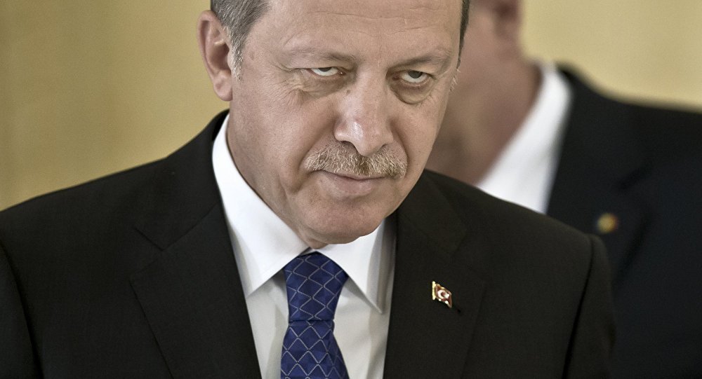 Rachetă iraniană interceptată deasupra Mediteranei: Tensiuni în creștere între Ankara și Teheran O rachetă balistică lansată din Iran și care se îndrepta spre spațiul aerian turc a fost interceptată și neutralizată de elementele de apărare aeriană și antirachetă NATO, potrivit unui comunicat al Ministerului turc de Externe