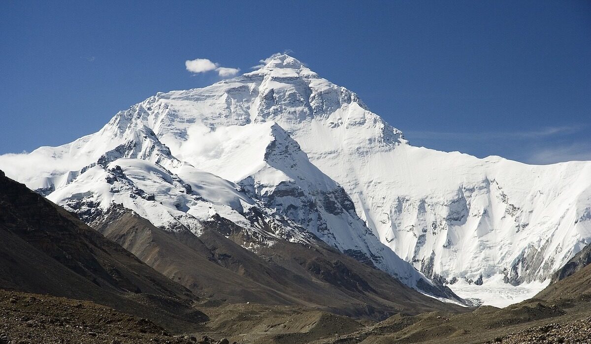 Gheața din Himalaya se topește într-un ritm alarmant Ghețarii din masivele Hindu Kush și Himalaya se topesc de două ori mai repede din anul 2000, din cauza încălzirii globale, avertizează un studiu recent