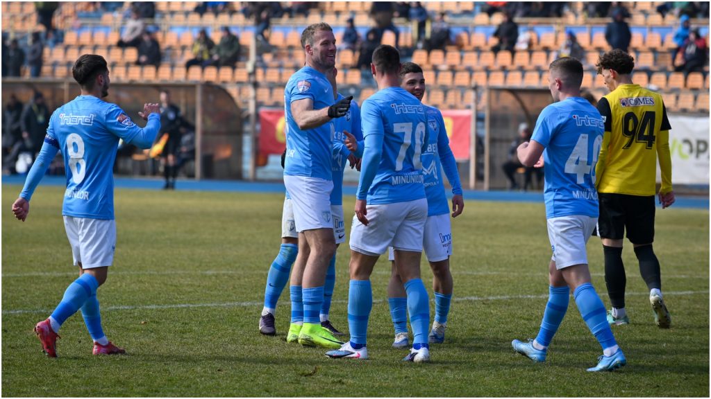 Liga a 2-a: Etapa a 20-a aduce confruntări cruciale în lupta pentru play-off Etapa a 20-a din Liga a 2-a se anunță una plină de suspans, cu echipele aflate în ultimele două runde de ajustare înainte de play-off
