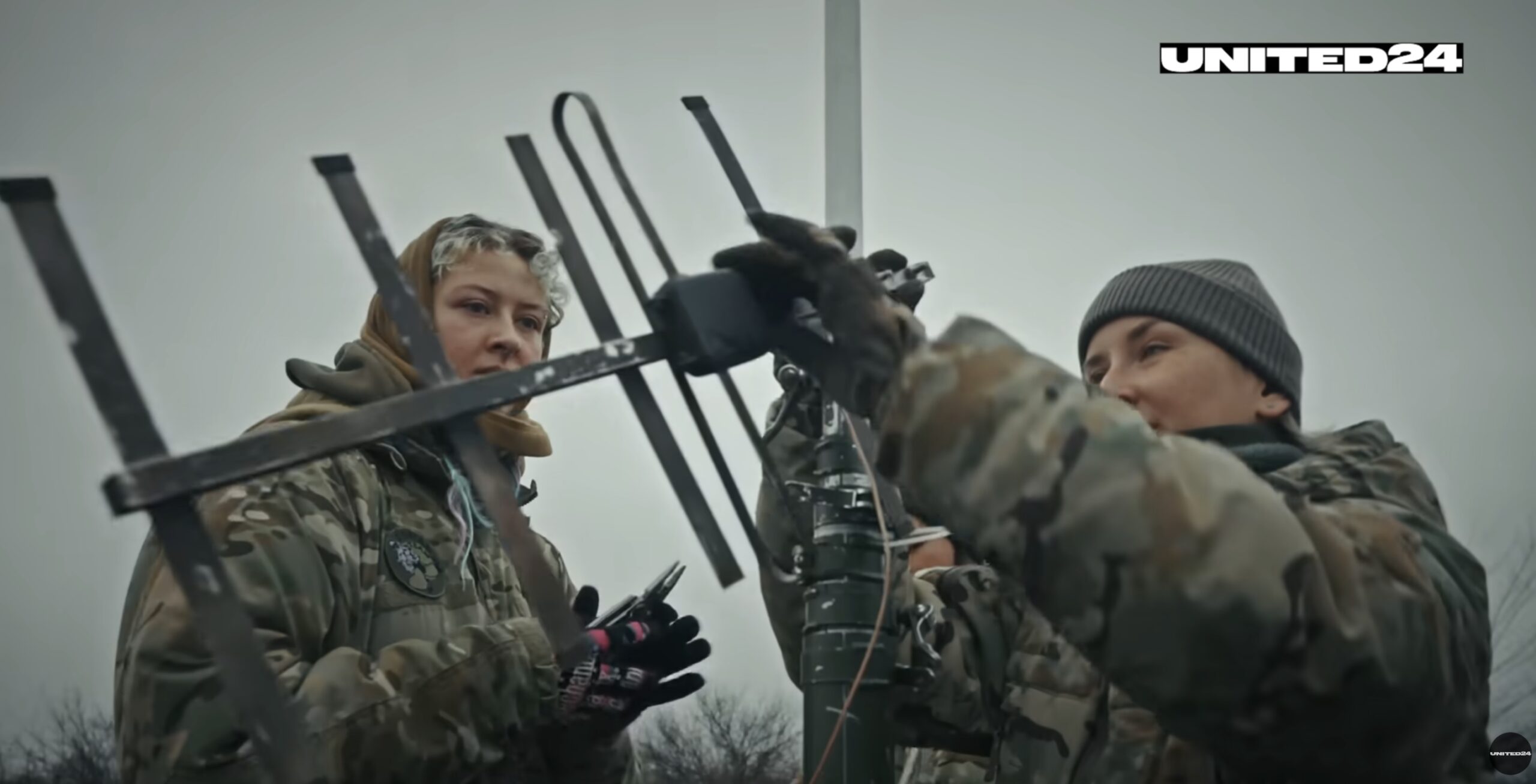 Ucrainencele se recalifică: Devin producătoare de drone