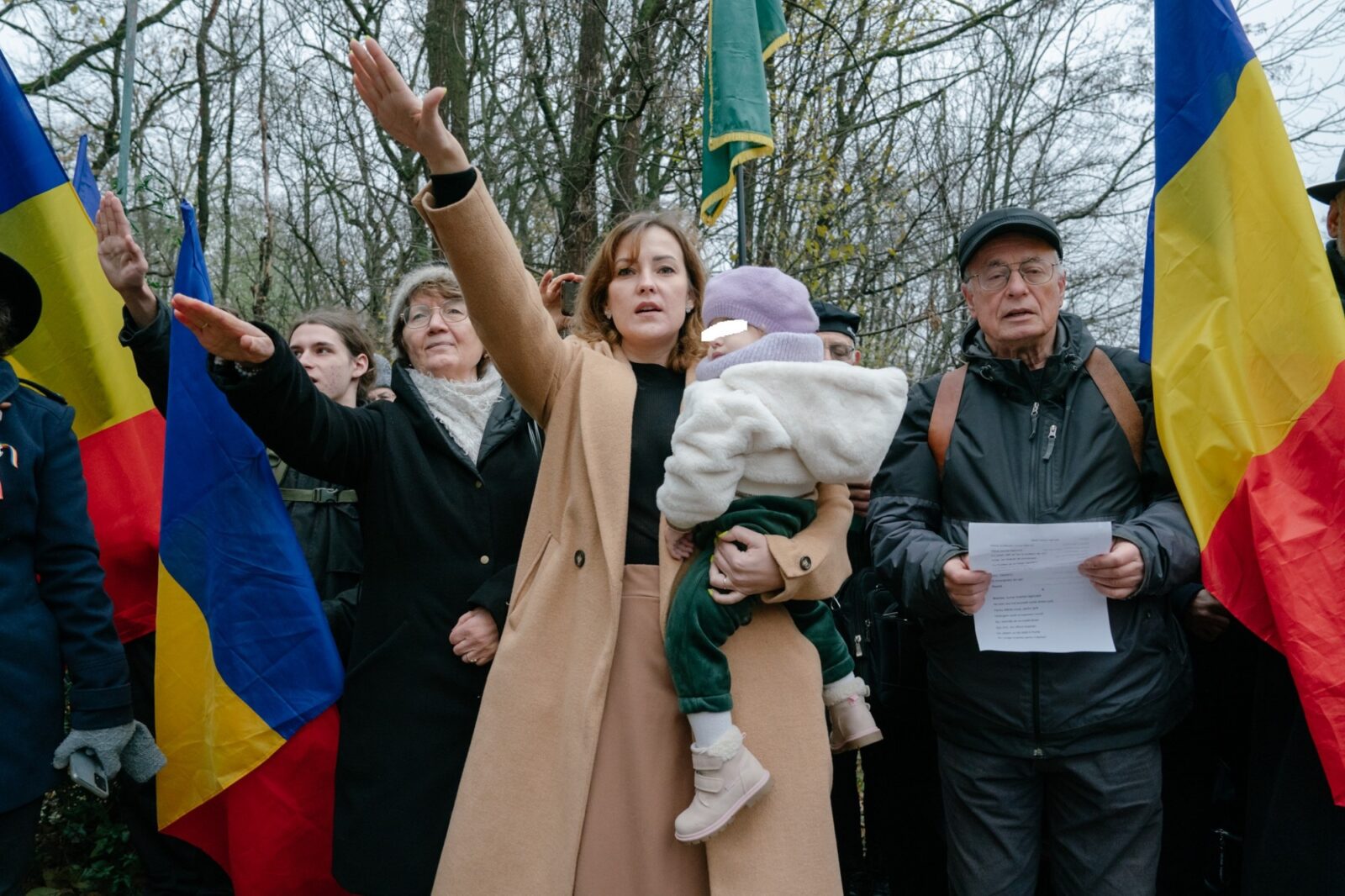 Propunere legislativă controversată: Abrogarea unor legi, pusă sub semnul întrebării O propunere legislativă aflată pe pagina de internet a Senatului României prevede abrogarea mai multor legi considerate ca fiind în contradicție cu prevederile Constituției