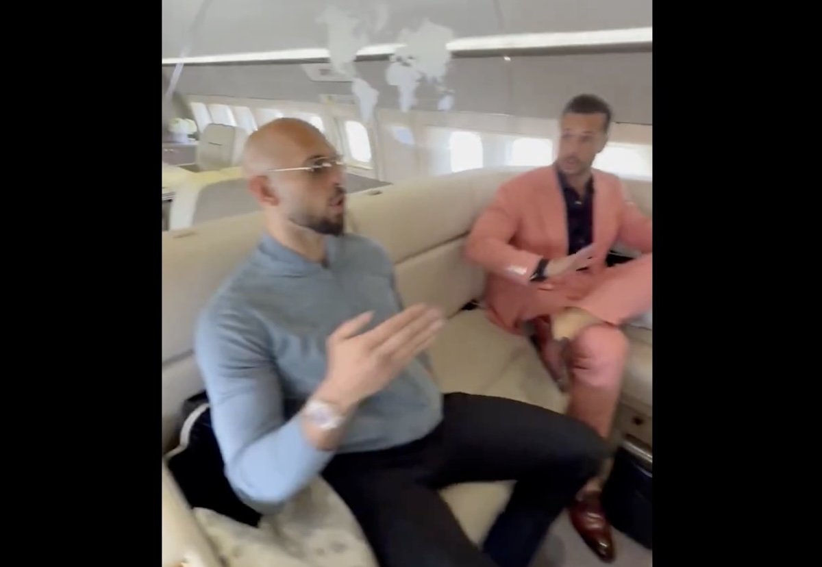 Frații Tate, blocați de Hong Kong în calea extrădării Hong Kong a respins posibilitatea extrădării fraților Andrew și Tristan Tate către Marea Britanie sau România, potrivit unor noi informații