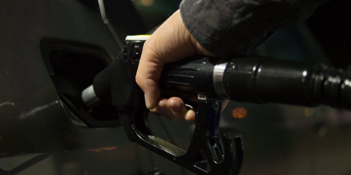 gas-benzina-motorina-oil-statie-pompa-pexels.jpg - JurnalUrban