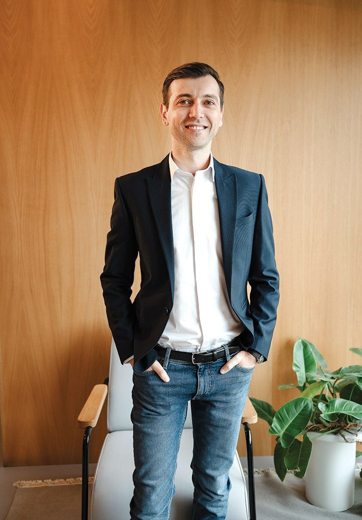 Altamira Software țintește piața cu un asistent virtual de comunicare bazat pe inteligență artificială Compania locală de dezvoltare software Altamira Software își propune pentru acest an validarea pe piață a primului său produs, MessageCraft