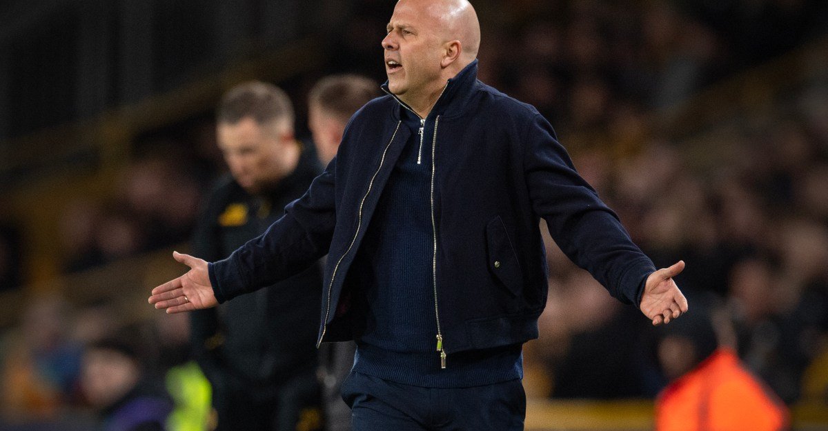 Liverpool vrea revanșa la Molineux: Arne Slot se bazează pe „opțiuni” pentru un program încărcat Liverpool se pregătește pentru un nou duel pe terenul lui Wolverhampton Wanderers, de această dată în cadrul unei competiții eliminatorii